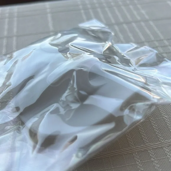 *Brand New* Antiperspirant Foot Lotion with Foot Applicator/Scrubber. - Picture 5 of 5